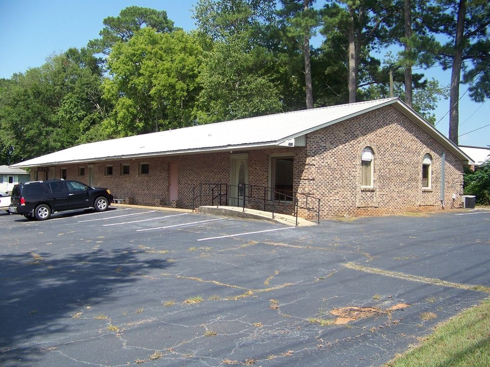 1785 E Main St, Dothan, AL 36301